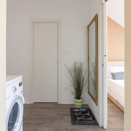 Lona Appartement *