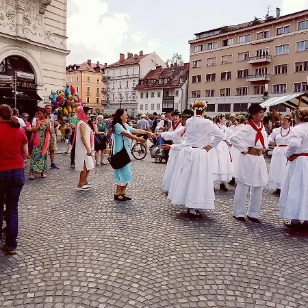 Lona Lägenhet Ljubljana