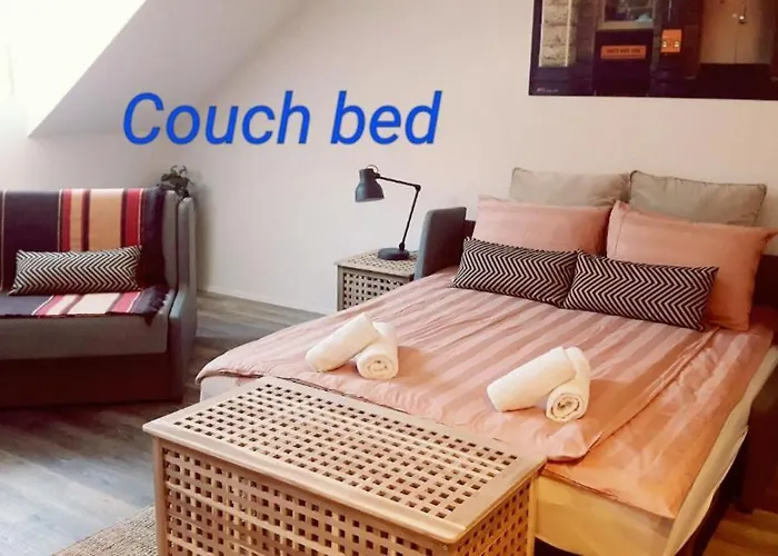 Lona Λιουμπλιάνα