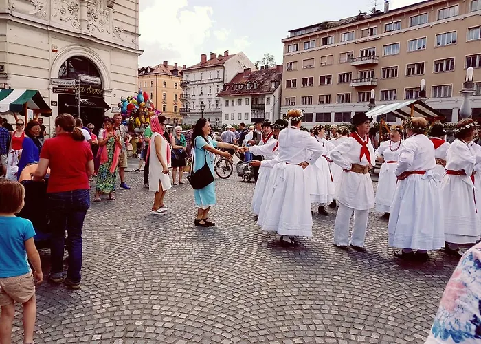 Lona Lägenhet Ljubljana